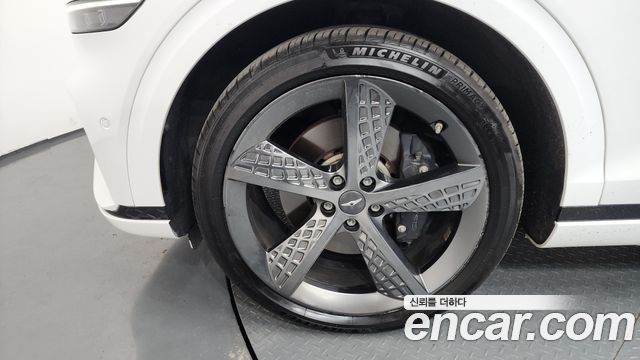 Genesis GV70 из Кореи Encar
