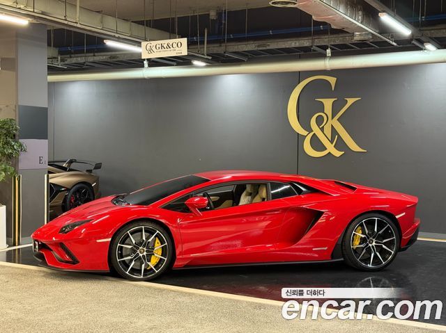 Lamborghini Aventador из Кореи Encar