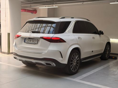 Mercedes-Benz GLE-Class GLE450 4MATIC — пробег 35 300 км — фото 5 из 5