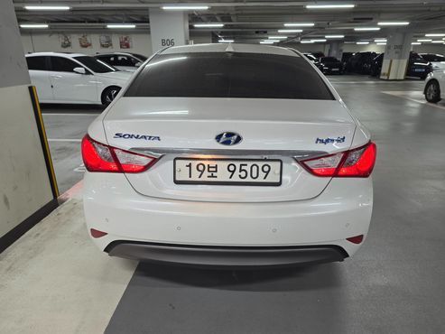 Hyundai Sonata 2.0 Modern — пробег 80 000 км — фото 3 из 5