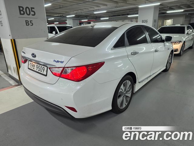 Hyundai Sonata 2.0 Modern — пробег 80 000 км — фото 4 из 5