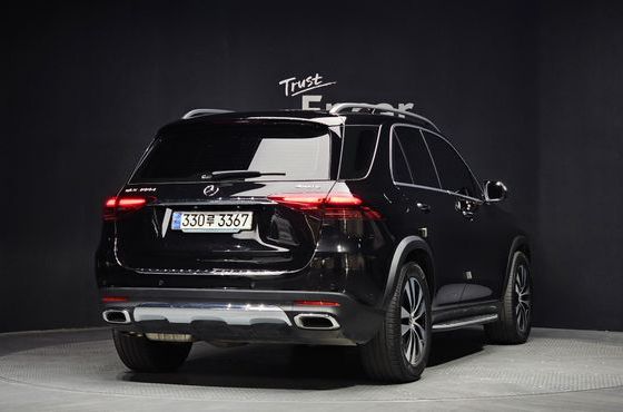 Mercedes-Benz GLE-Class GLE300d 4MATIC — пробег 70 886 км — фото 2 из 5