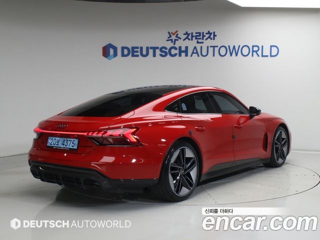 Audi RS e-tron GT из Кореи Encar