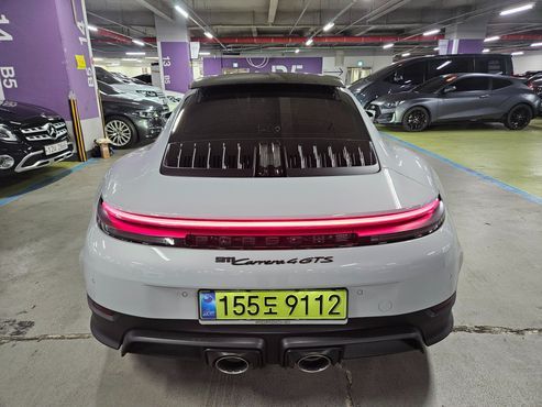 Porsche 911 Carrera 4 GTS — пробег 5 000 км — фото 4 из 5