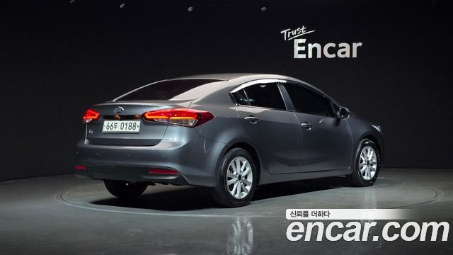 Kia K3 из Кореи Encar