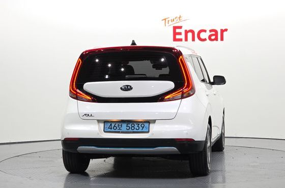 Kia Soul Prestige — пробег 107 829 км — фото 4 из 5