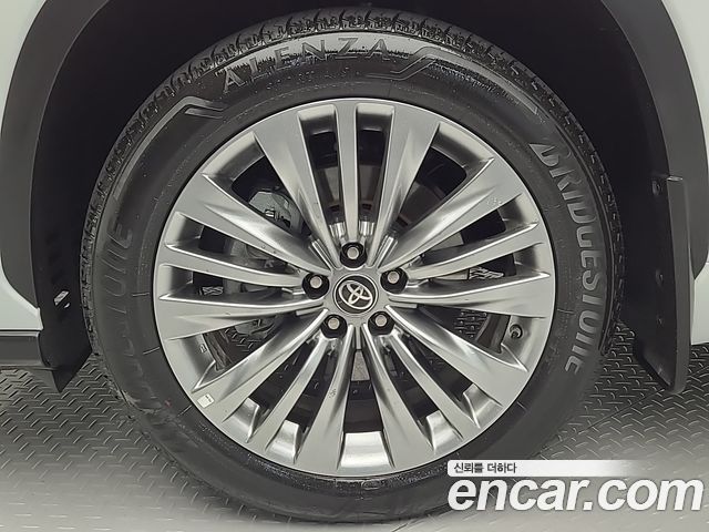 Toyota Highlander из Кореи Encar