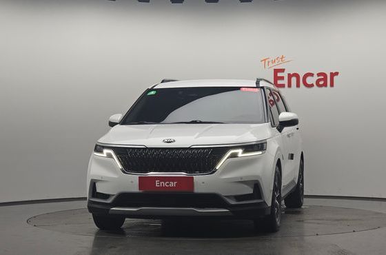 Kia Carnival 9-Seater Prestige — пробег 72 261 км — фото 3 из 5