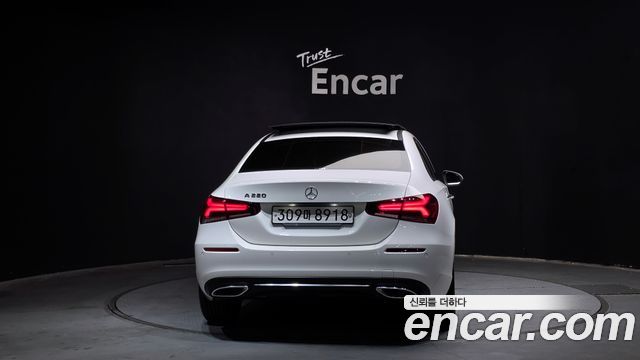 Mercedes-Benz A-Class из Кореи Encar