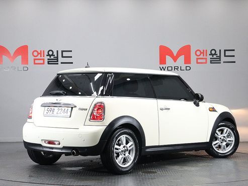 Mini Cooper SE — пробег 88 220 км — фото 4 из 5