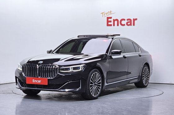 BMW 7-Series 740Li xDrive Design Pure Excellence — пробег 120 769 км — фото 1 из 5