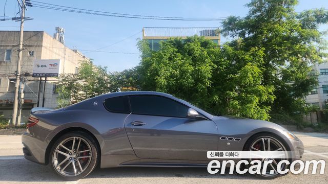 Maserati GranTurismo из Кореи Encar