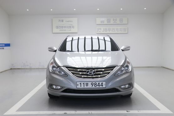 Hyundai Sonata Prime High-Deluxe — пробег 98 465 км — фото 2 из 5