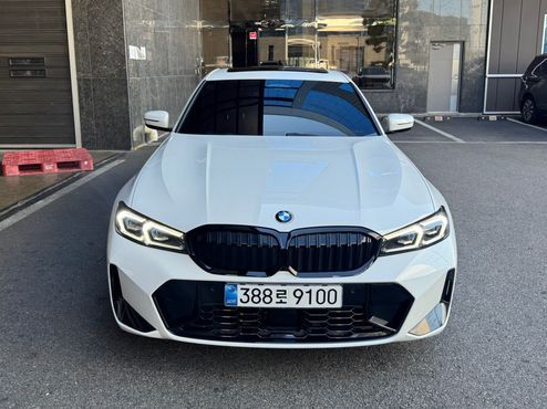 BMW 3-Series 320i M Sport — пробег 20 000 км — фото 1 из 5