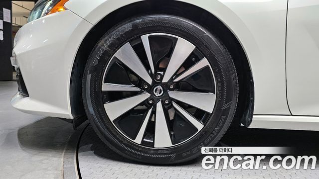 Nissan Altima из Кореи Encar