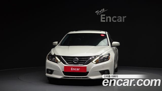 Nissan Altima из Кореи Encar