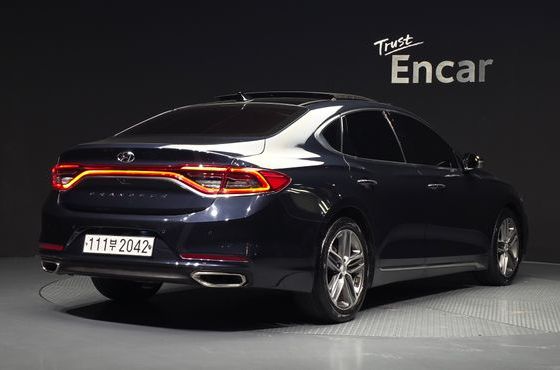 Hyundai Grandeur 2.2 Diesel Premium — пробег 121 441 км — фото 2 из 5