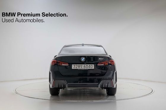 BMW 2-Series 220 M Sport Design — пробег 4 685 км — фото 4 из 5