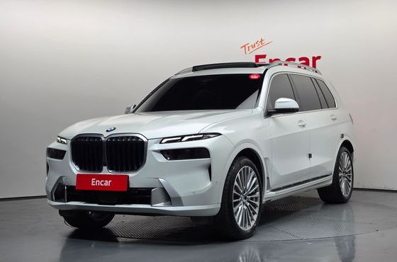 BMW X7 xDrive 40i Design Pure Excellence 6-Seater — пробег 19 552 км — фото 1 из 5