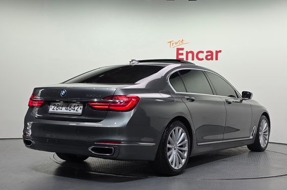 BMW 7-Series 730Ld xDrive — пробег 134 603 км — фото 2 из 5