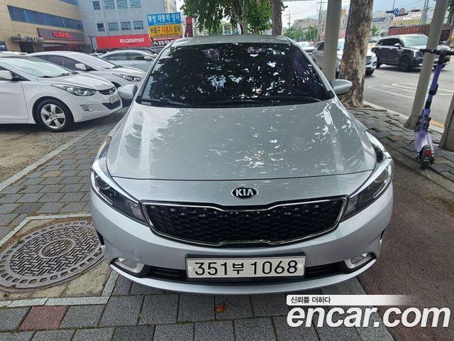 Kia K3 из Кореи Encar