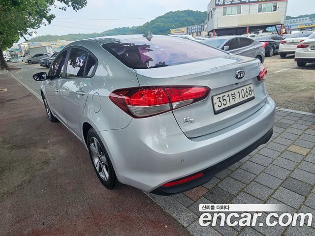 Kia K3 из Кореи Encar