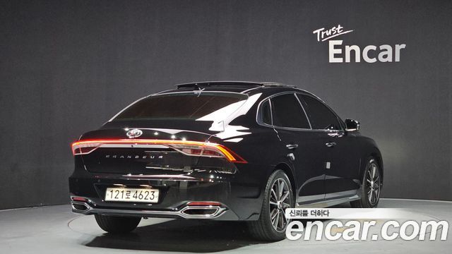 Hyundai Grandeur из Кореи Encar