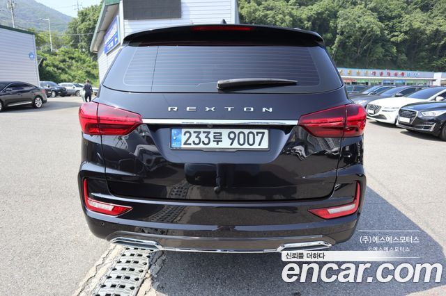 Ssangyong Rexton из Кореи Encar