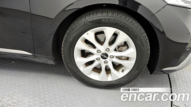 Kia K8 из Кореи Encar