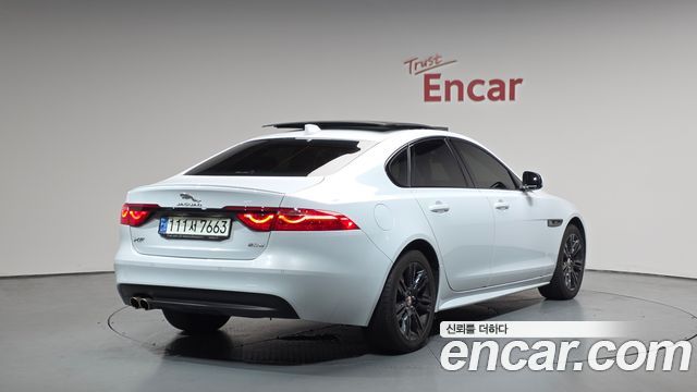 Jaguar XF из Кореи Encar