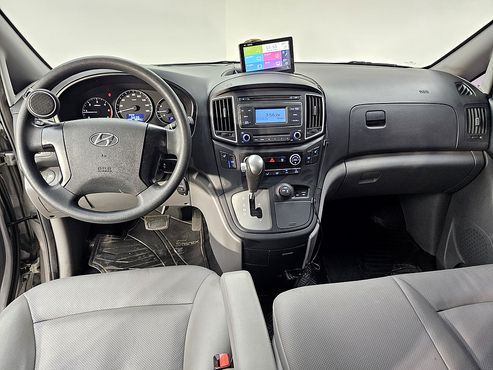 Hyundai Starex 4WD Wagon 12-Seater Smart — пробег 78 776 км — фото 5 из 5