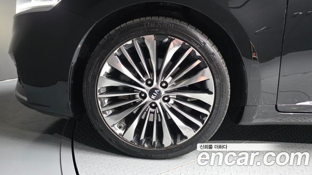 Kia K7 из Кореи Encar