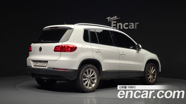 Volkswagen Tiguan из Кореи Encar