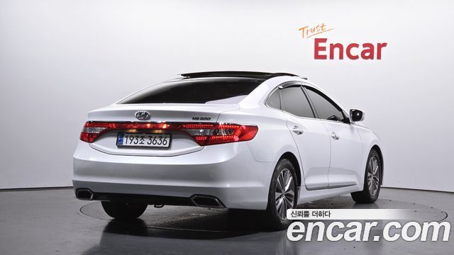 Hyundai Grandeur из Кореи Encar
