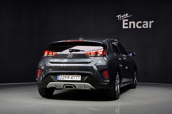 Hyundai Veloster 1.4 Turbo Modern — пробег 100 762 км — фото 4 из 5