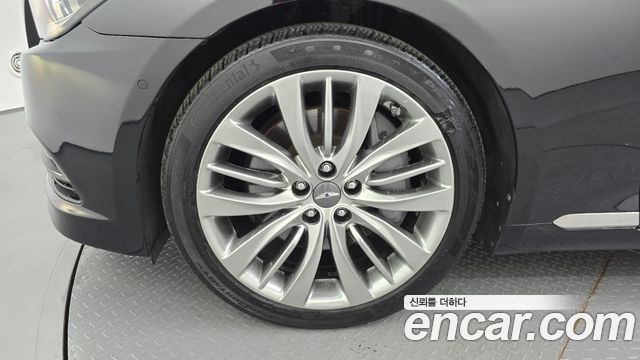 Hyundai Genesis из Кореи Encar