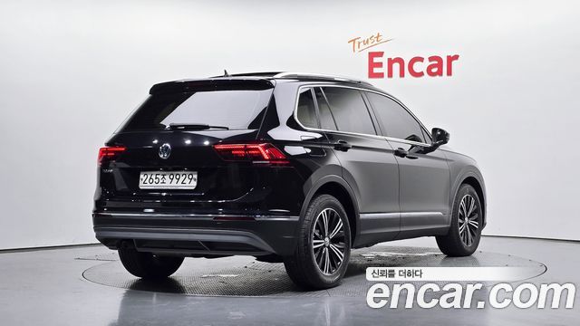 Volkswagen Tiguan из Кореи Encar