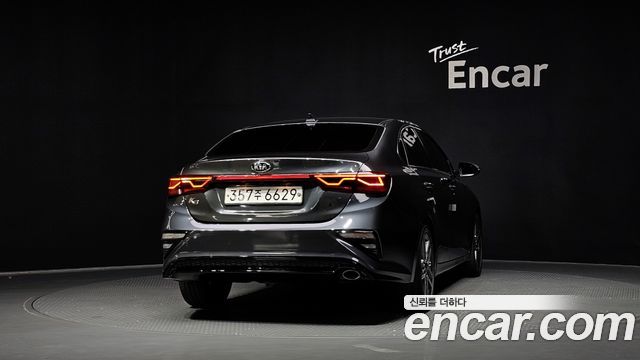 Kia K3 Signature — пробег 109 207 км — фото 4 из 5