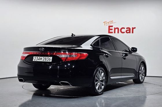 Hyundai Grandeur HG300 Exclusive — пробег 120 400 км — фото 2 из 5