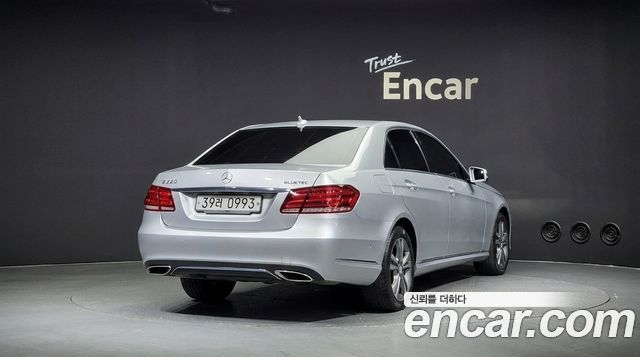 Mercedes-Benz E-Class из Кореи Encar