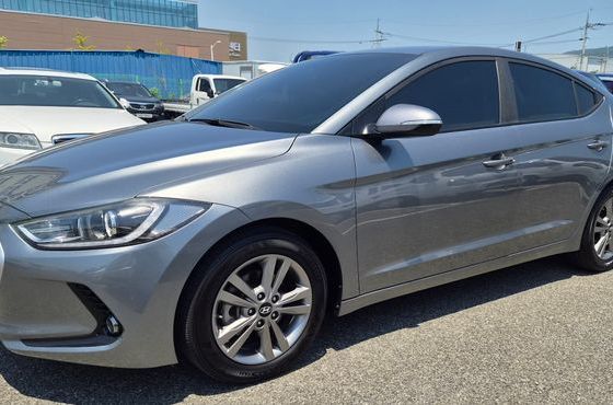 Hyundai AVANTE 1.6 GDI Smart Special — пробег 179 019 км — фото 1 из 5