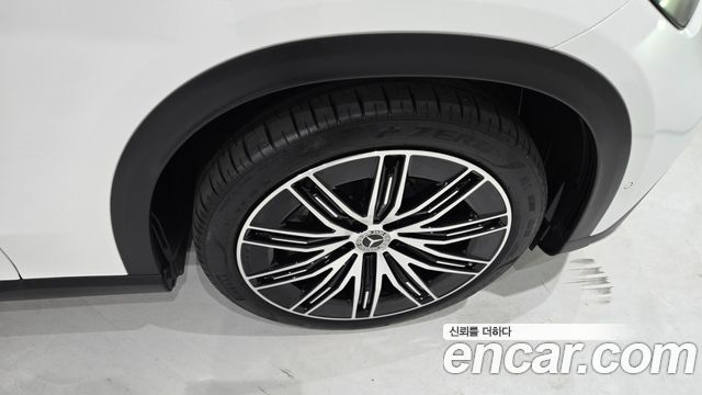 Mercedes-Benz EQE из Кореи Encar