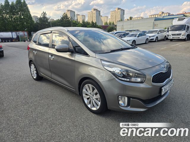 Kia Carens из Кореи Encar