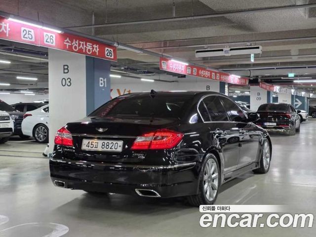 Hyundai Genesis из Кореи Encar