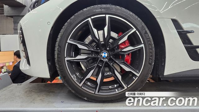 BMW i4 из Кореи Encar