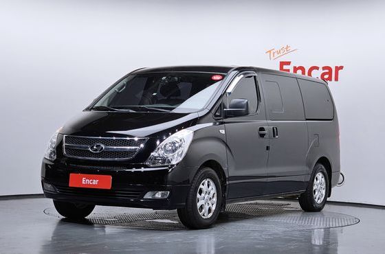 Hyundai Starex 11-Seater Wagon CVX Luxury — пробег 172 011 км — фото 1 из 5