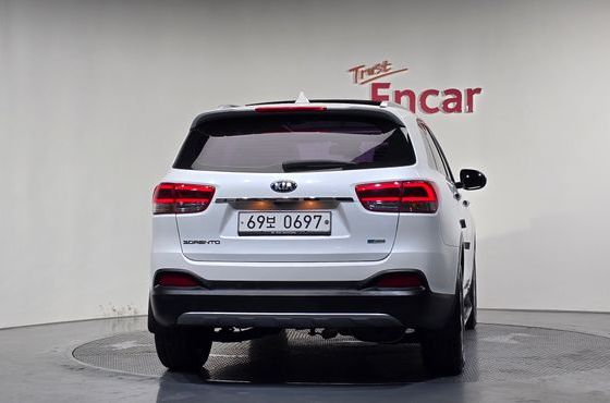 Kia Sorento Diesel 2.2 2WD Noblesse Special — пробег 131 361 км — фото 4 из 5