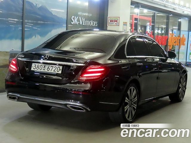 Mercedes-Benz E-Class из Кореи Encar