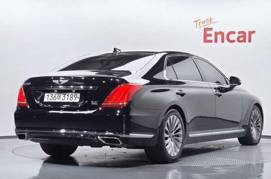 Genesis EQ900 3.3 T-GDI AWD Premiun Luxury — пробег 176 080 км — фото 2 из 5