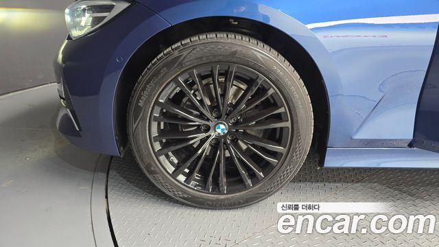 BMW 3-Series из Кореи Encar